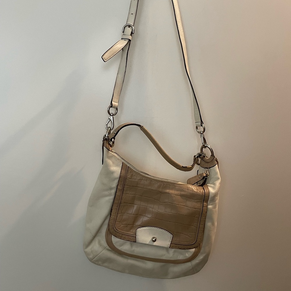 Coach Spectator Leather Kristin Hobo Purse Bag Brown/Cream